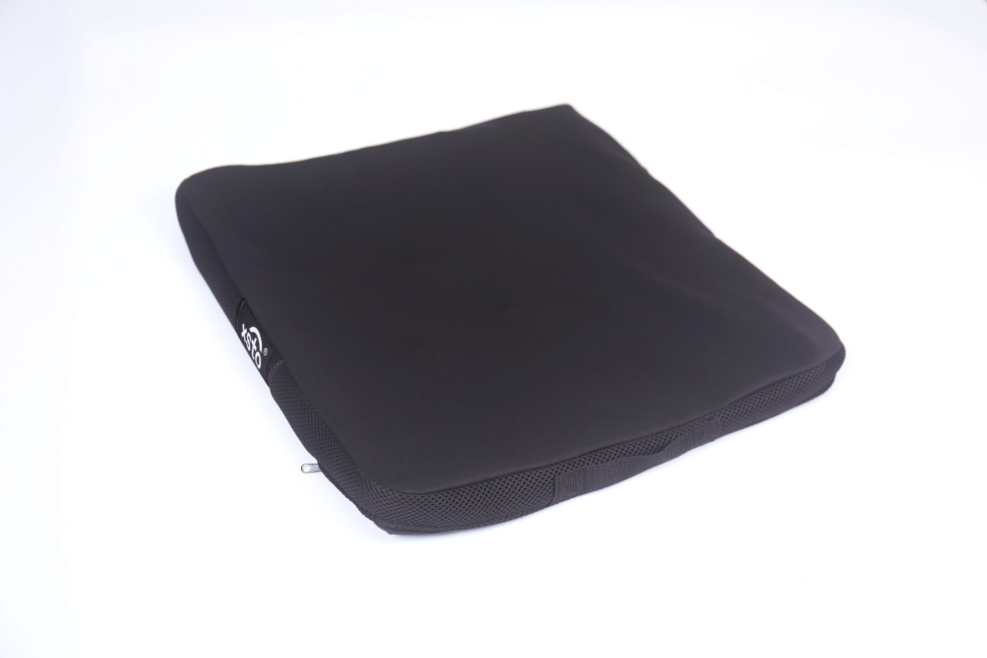 Travel Cushion with Pump